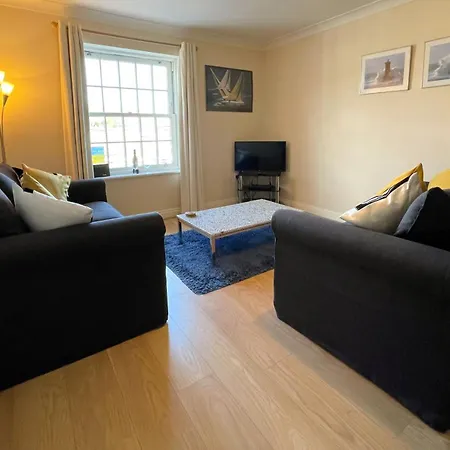Scott Court, The Moorings Whitby